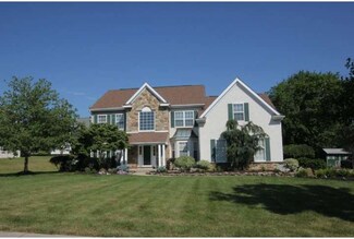 302 Alexandra Dr, Norristown, PA 19403