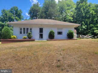 5 Alpha Ln, Millville, NJ 08332