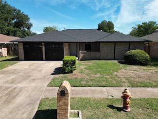 2225 W Clare St, Deer Park, TX 77536