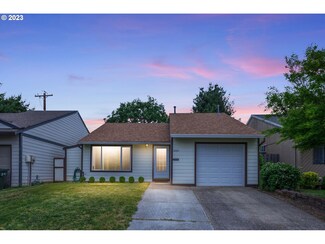 2020 S Alpine St, Cornelius, OR 97113