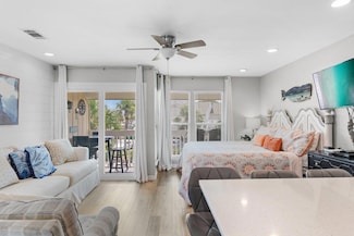 775 Gulf Shore Dr Unit 8250, Destin, FL 32541