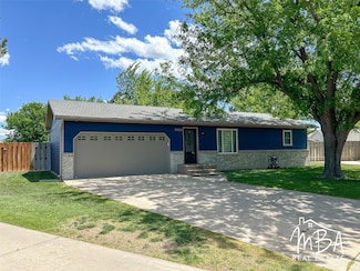 2928 Loraine Place, Garden City, KS 67846