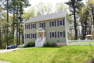 22 Hollywood Terrace, North Reading, MA 01864