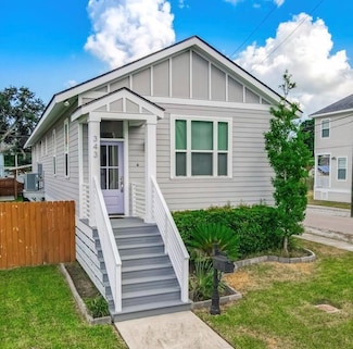 343 Kenilworth St, New Orleans, LA 70124