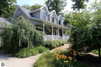 8435 N Bayshore Dr, Elk Rapids, MI 49629