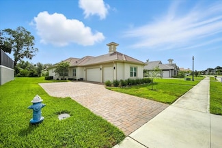 74 New Leatherwood Dr, Palm Coast, FL 32137