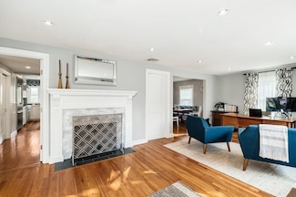 37 Tufts Rd, Winchester, MA 01890