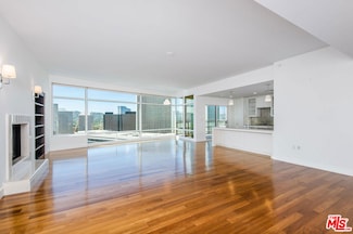 1 W Century Dr Unit 24D, Los Angeles, CA 90067