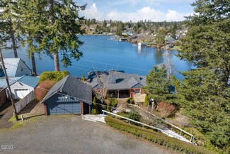 4575 NE East Devils Lake Rd, Otis, OR 97368