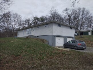 1228 Kerr Rd, Ford City, PA 16226