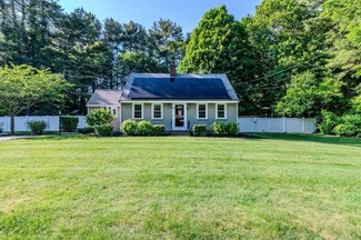 749 E Washington St, Hanson, MA 02341