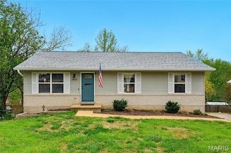 3850 Birch Dr, Imperial, MO 63052