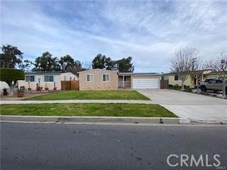 917 Evergreen Ln, Port Hueneme, CA 93041