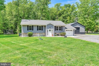 1422 Simms Woods Rd, Dover, DE 19901