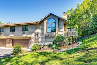 3948 Orchid Ln N, Plymouth, MN 55446