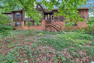 16 Red Fox Dr, Pelham, AL 35124