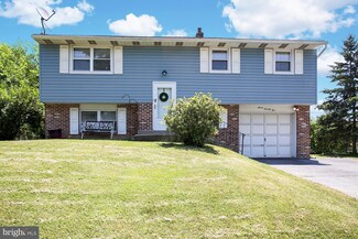 775 Pomander Ave, Reading, PA 19606