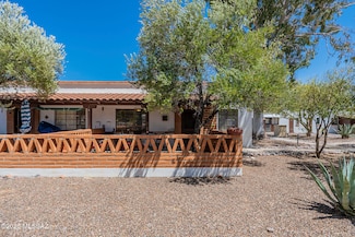 387 S Paseo Quinta Unit D, Green Valley, AZ 85614