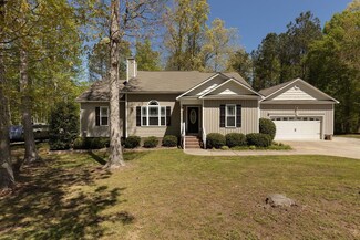 53 Fire Brand Dr, Clayton, NC 27520