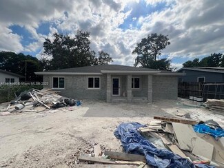 2240 NW 152nd St, Miami Gardens, FL 33054