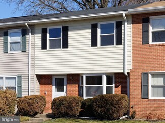 8605 Ashby Ct, Marshall, VA 20115
