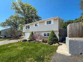 3 Freeman St Unit 1, Worcester, MA 01604