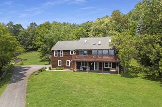 554 Campbell St, White River Junction, VT 05001