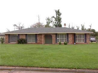 1216 Dumbarton Dr, Lake Charles, LA 70605