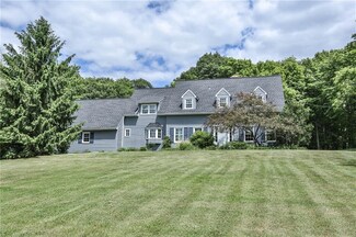 1210 W Bloomfield Rd, Honeoye Falls, NY 14472