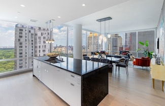 157 W 57th St Unit 34F, New York, NY 10019