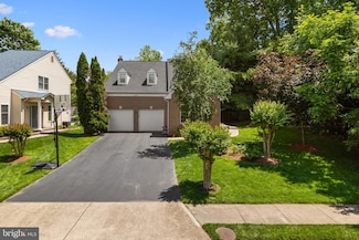 3725 Freehill Ln, Fairfax, VA 22033