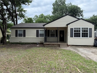 1018 W Saner Ave, Dallas, TX 75224