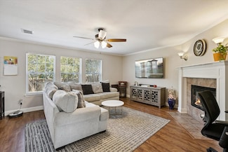 10040 Cougar Trail, Fort Worth, TX 76108