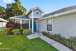 1014 Belleflower Dr, Port Orange, FL 32127