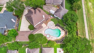 11107 Carriage Lake Dr, Houston, TX 77065