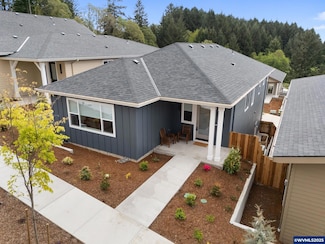 2044 NW Victory Ave, Corvallis, OR 97330