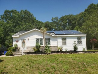 5 Shadow Ave, Egg Harbor Township, NJ 08234