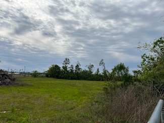 5405 Olympia Dr, Panama City, FL 32404