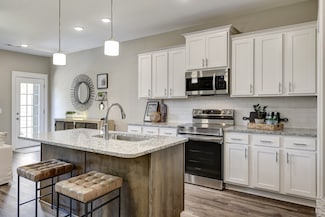 1427 Vanner Ct, Gallatin, TN 37066