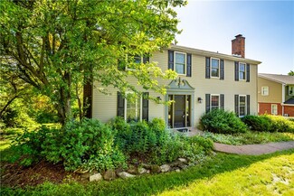 1717 Hathaway Ln, Pittsburgh, PA 15241