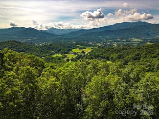 00 Cobblestone Dr Unit 32, Waynesville, NC 28786