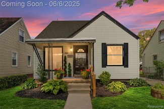 2162 Mill St, Lincoln Park, MI 48146