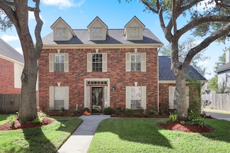 7126 Coldstream Dr, Pasadena, TX 77505