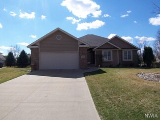 432 Sagebrush Pass, Dakota Dunes, SD 57049