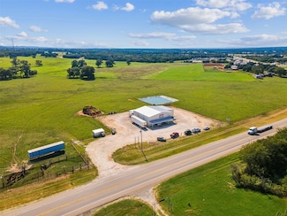 324 Highway 6, Iredell, TX 76649