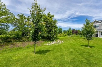 2757 SE Osier Ave, West Des Moines, IA 50265