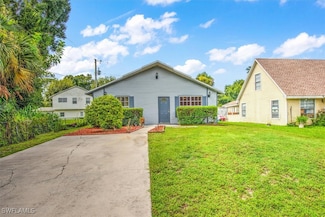 509 Capitol St, North Fort Myers, FL 33903
