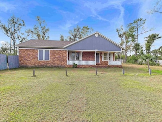 608 Plantation Rd, Perry, FL 32348