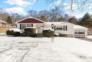 51 Moon Rd, Lynn, MA 01904