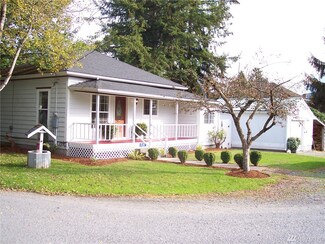 8347 Dyer St, Lyman, WA 98263